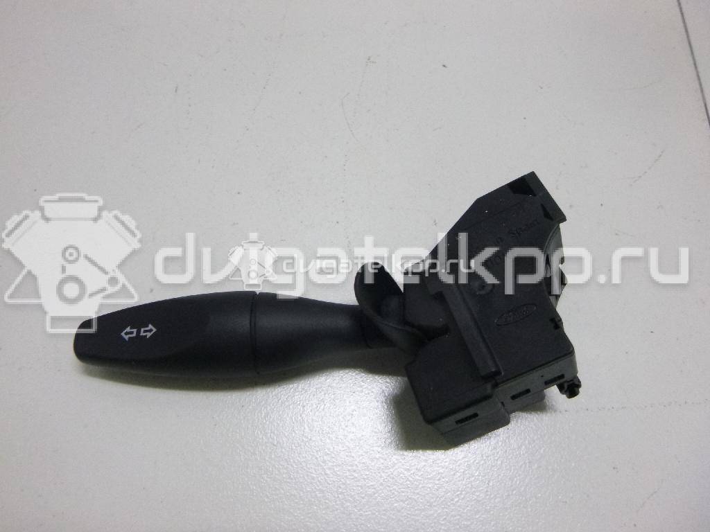 Фото Переключатель поворотов подрулевой  1142542 для Ford Fiesta / Mondeo / Fusion Ju {forloop.counter}}