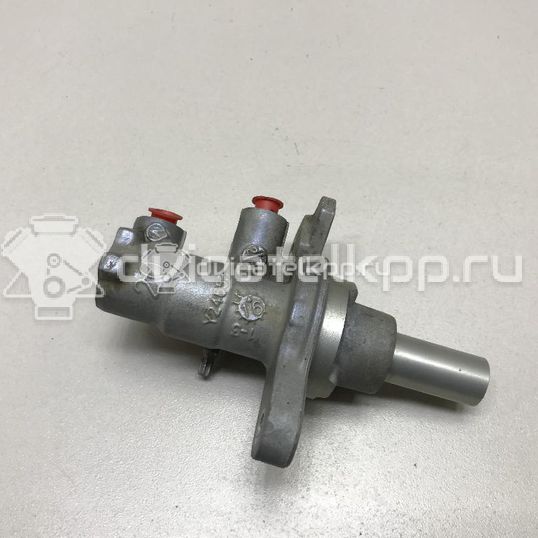 Фото Цилиндр тормозной главный  1754836 для Ford Fiesta