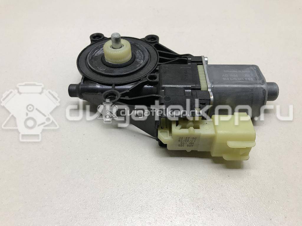 Фото Моторчик стеклоподъемника  1543205 для Ford Fiesta {forloop.counter}}