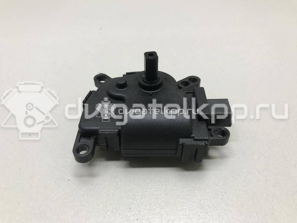 Фото Моторчик заслонки отопителя  1778980 для Ford Fiesta {forloop.counter}}