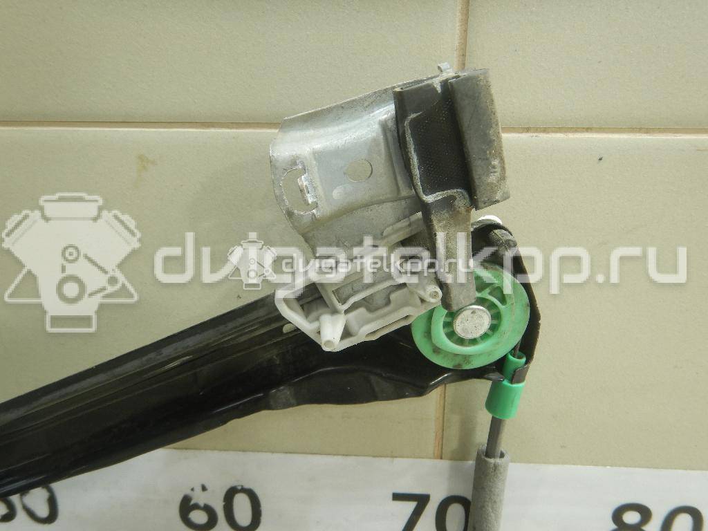 Фото Стеклоподъемник электр. передний правый  1331616 для Ford Focus {forloop.counter}}