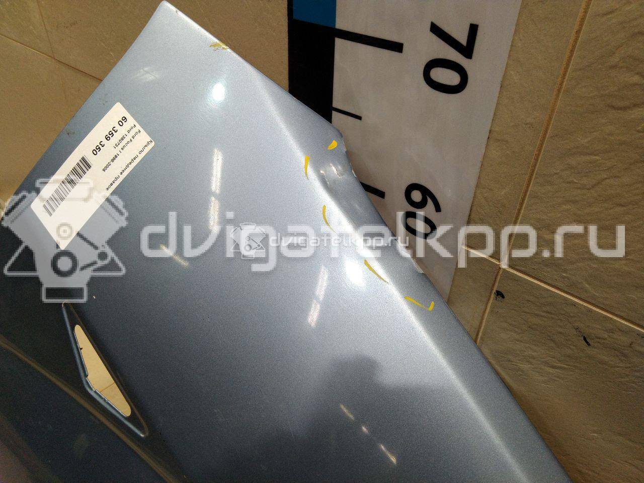 Фото Крыло переднее правое  1350731 для Ford Focus {forloop.counter}}