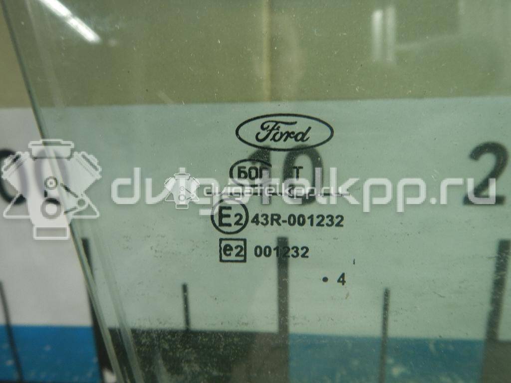 Фото Стекло двери передней правой  1088904 для Ford Focus {forloop.counter}}