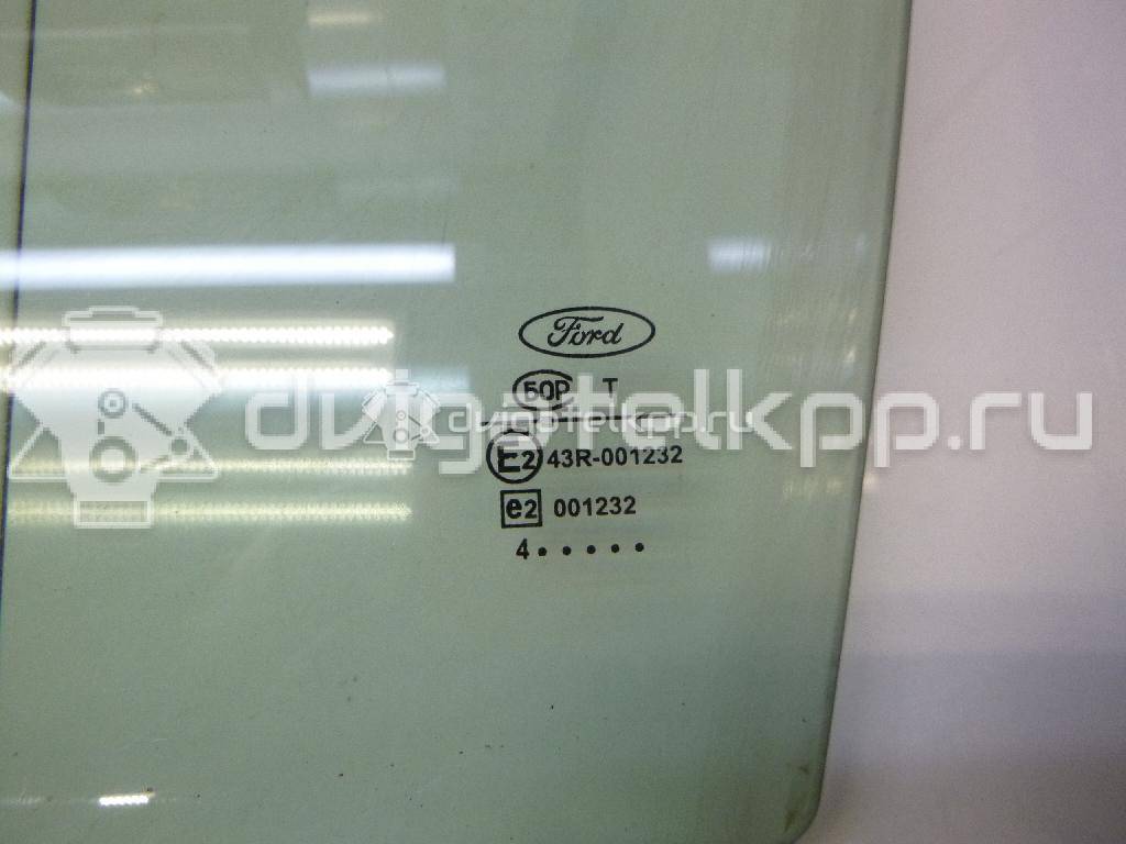 Фото Стекло двери передней левой  1088905 для Ford Focus {forloop.counter}}