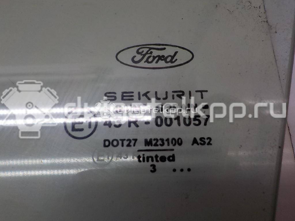 Фото Стекло двери передней левой  1088905 для Ford Focus {forloop.counter}}