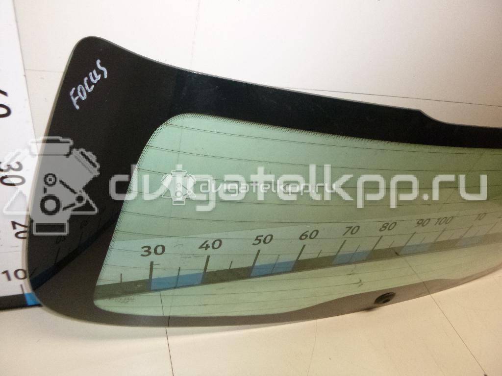 Фото Стекло двери багажника  1112881 для Ford Focus {forloop.counter}}