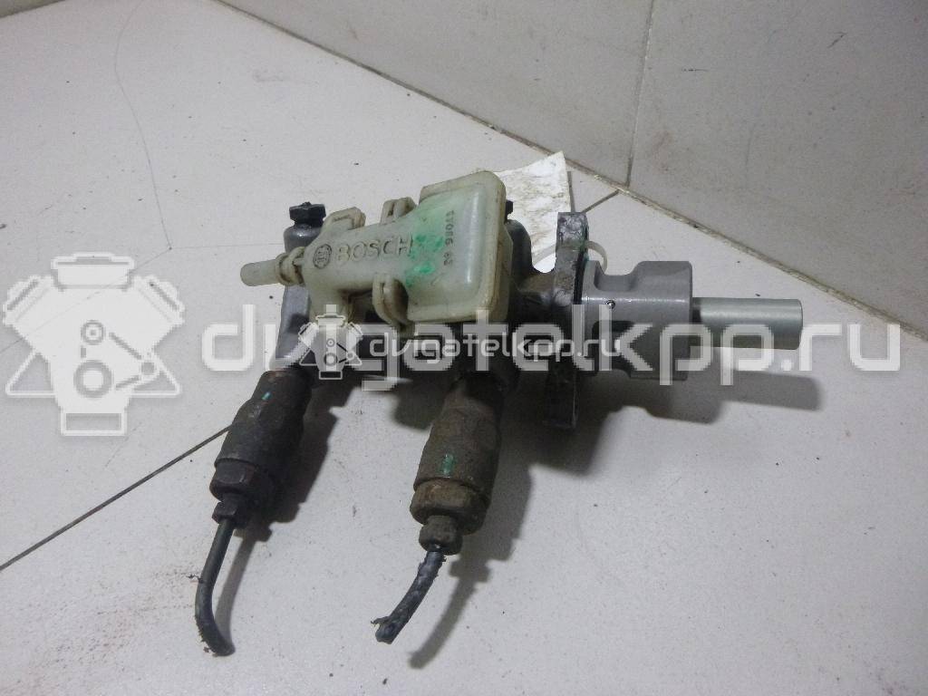 Фото Цилиндр тормозной главный  1134815 для Ford Focus {forloop.counter}}