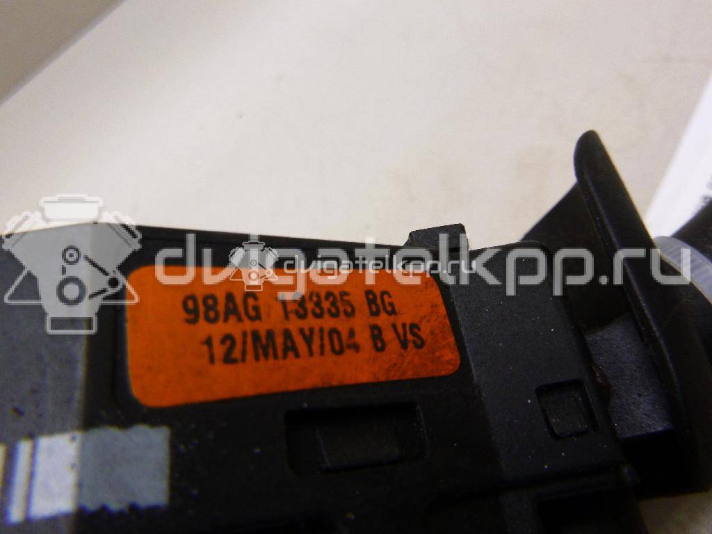 Фото Переключатель поворотов подрулевой  1145991 для Ford Focus {forloop.counter}}