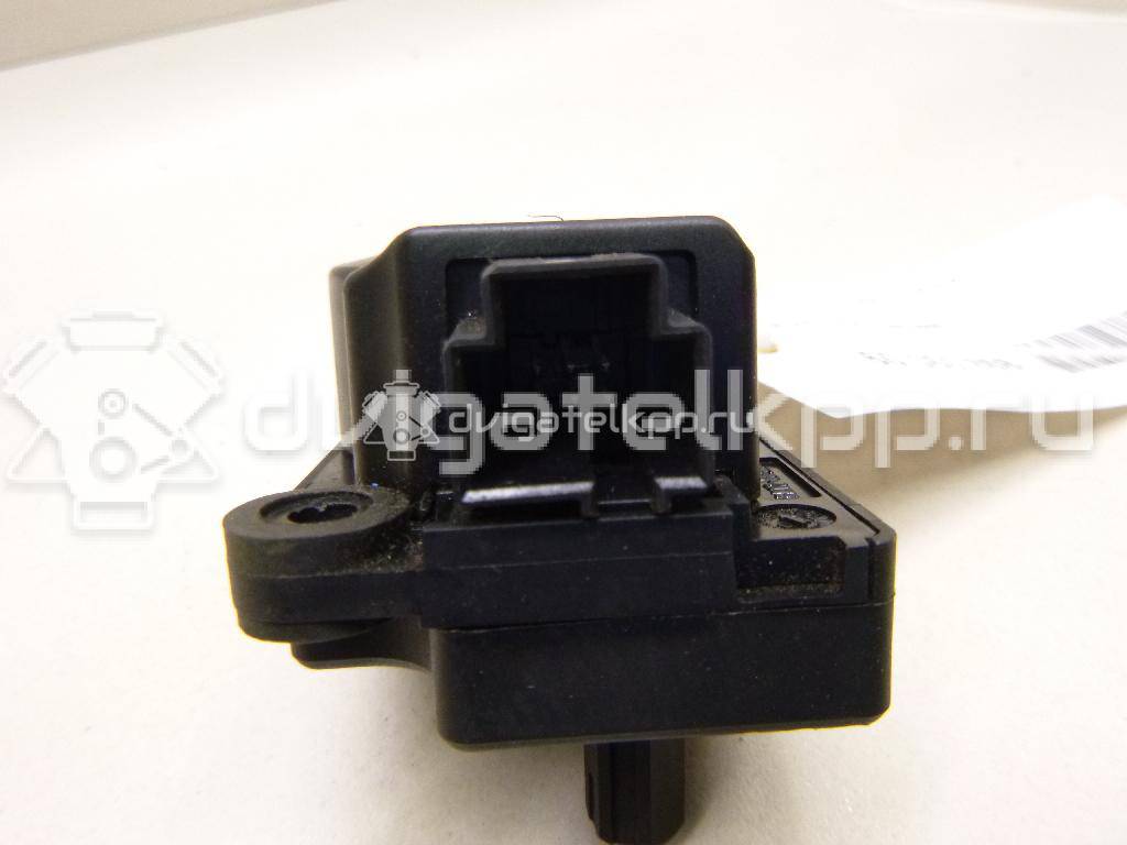 Фото Моторчик заслонки отопителя  1S7H19E616AA для Ford Focus / Mondeo {forloop.counter}}