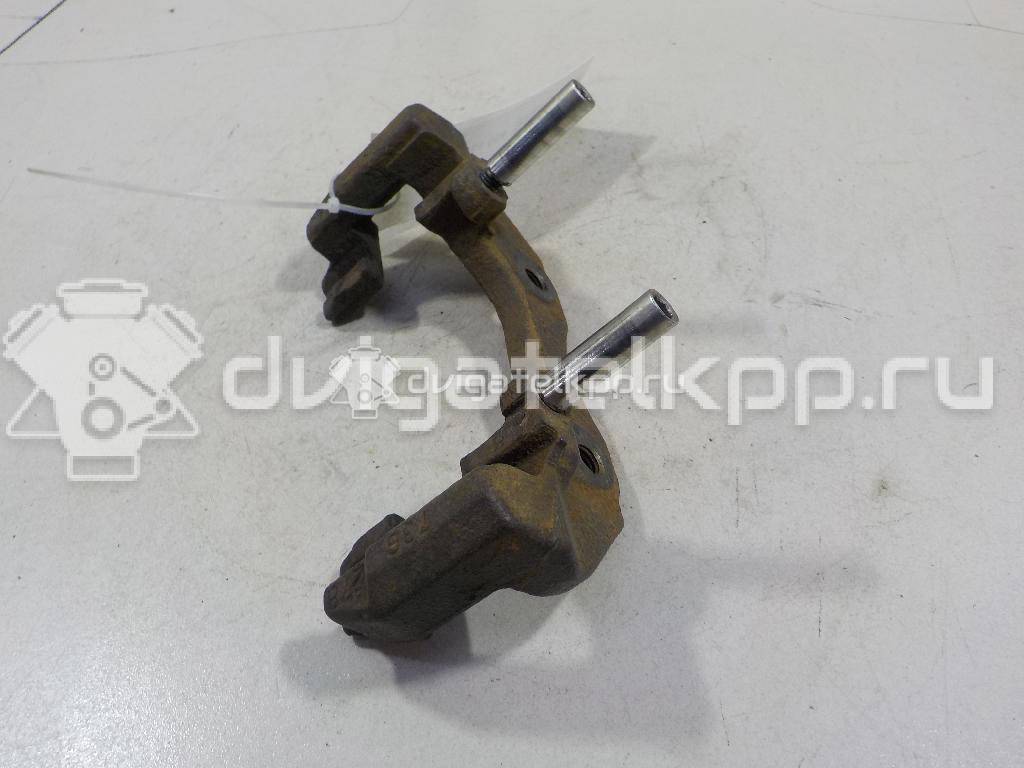 Фото Скоба суппорта переднего  1471710 для Ford Focus / C-Max {forloop.counter}}