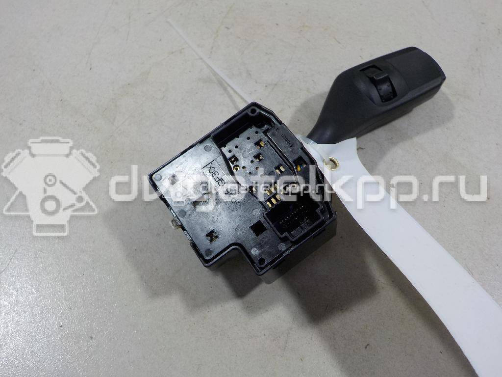 Фото Переключатель поворотов подрулевой  1362588 для Ford Focus {forloop.counter}}