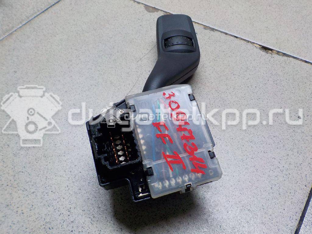 Фото Переключатель стеклоочистителей  1350066 для Ford Focus {forloop.counter}}