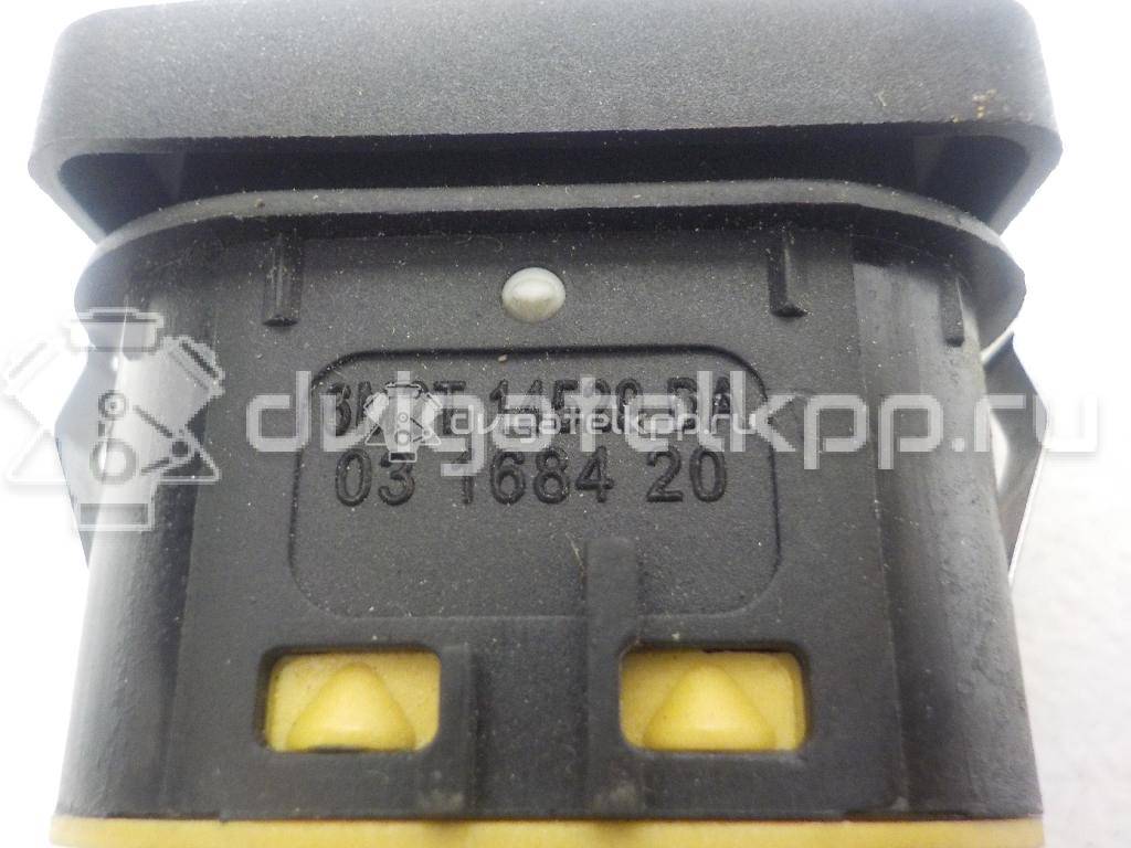 Фото Кнопка стеклоподъемника  1379197 для Ford Focus / S-Max / C-Max {forloop.counter}}