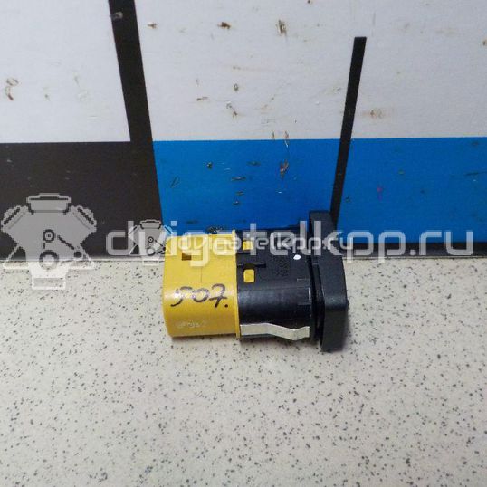 Фото Кнопка стеклоподъемника  1379197 для Ford Focus / S-Max / C-Max