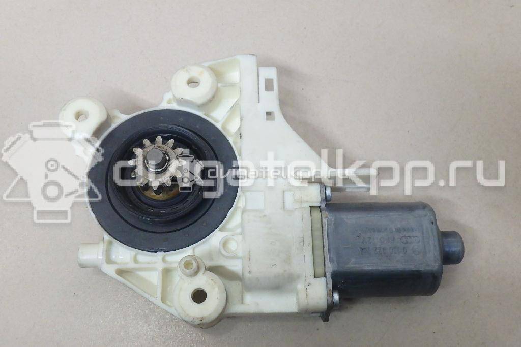 Фото Моторчик стеклоподъемника  1347884 для ford Focus II {forloop.counter}}