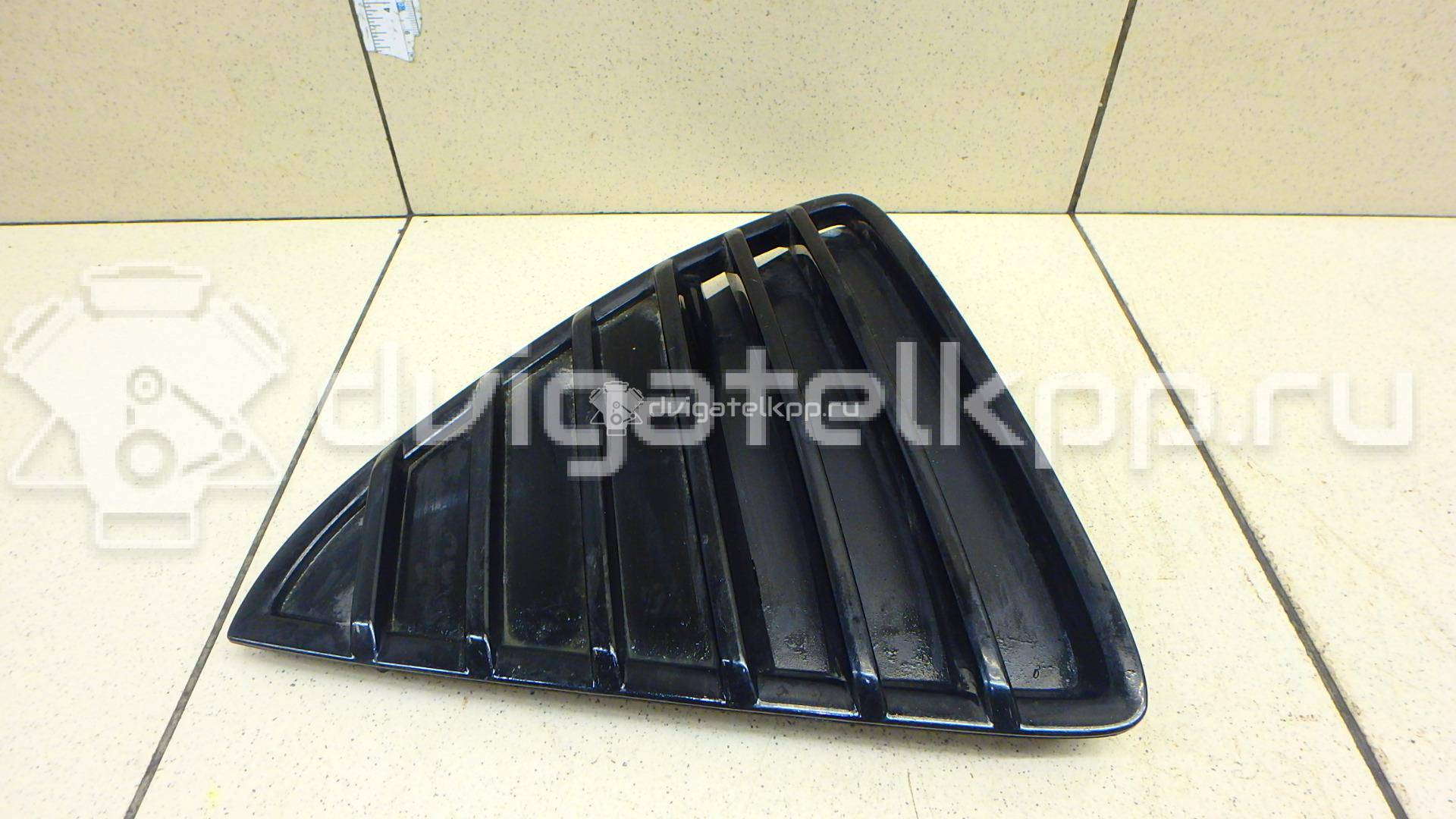 Фото Решетка в бампер левая  1719222 для Ford Focus {forloop.counter}}