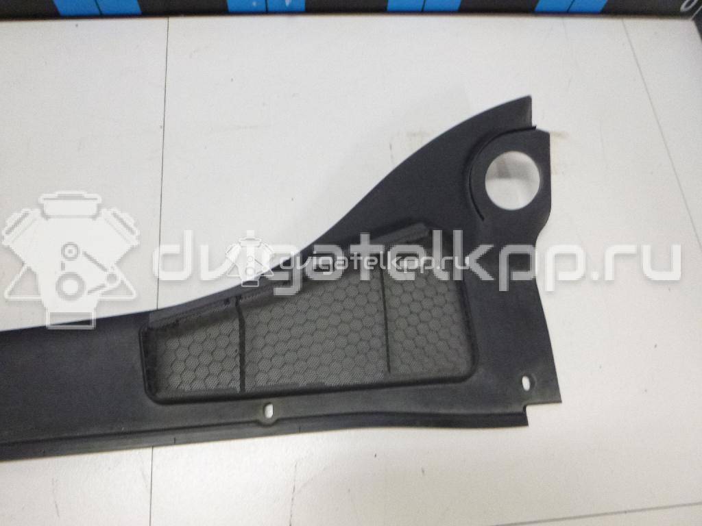 Фото Решетка стеклооч. (планка под лобовое стекло)  1837803 для Ford Fiesta {forloop.counter}}