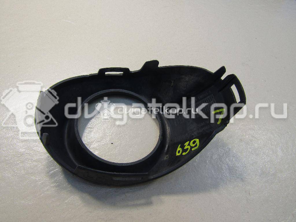 Фото Рамка противотуманной фары левой  1703891 для Ford Focus {forloop.counter}}