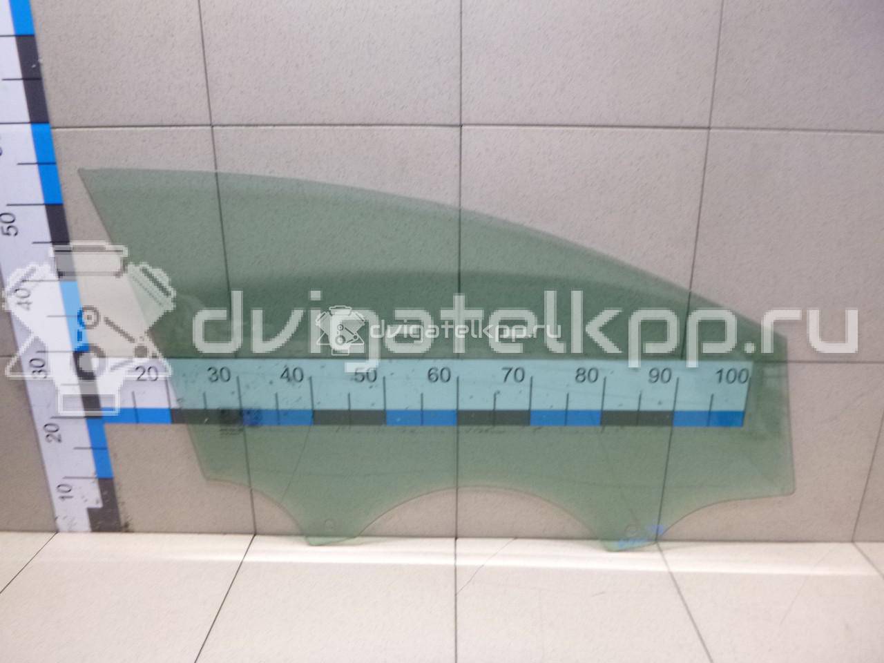 Фото Стекло двери передней левой  1742302 для Ford Focus {forloop.counter}}