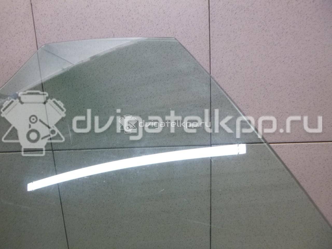 Фото Стекло двери передней левой  1742302 для Ford Focus {forloop.counter}}