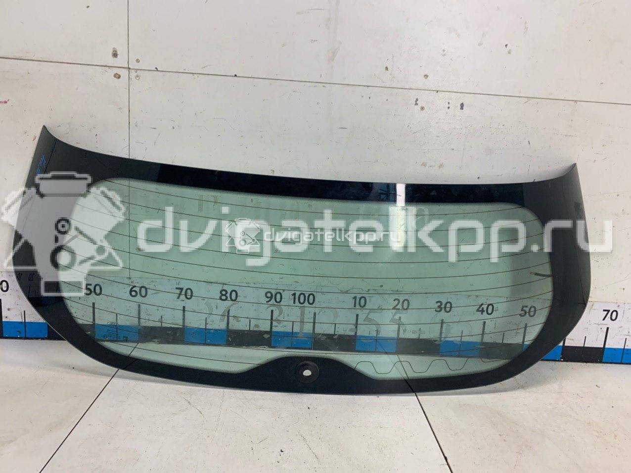 Фото Стекло двери багажника  1720897 для Ford Focus {forloop.counter}}