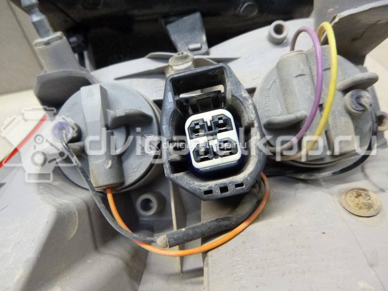 Фото Фонарь задний правый  2033085 для Ford Focus {forloop.counter}}