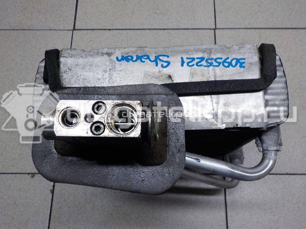 Фото Испаритель кондиционера  7m1820103b для Ford Galaxy {forloop.counter}}