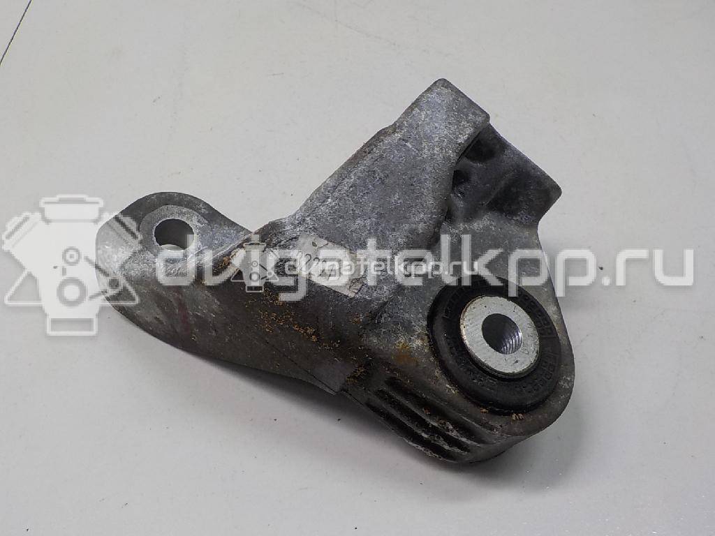 Фото Кронштейн КПП  1776000 для Ford Kuga {forloop.counter}}