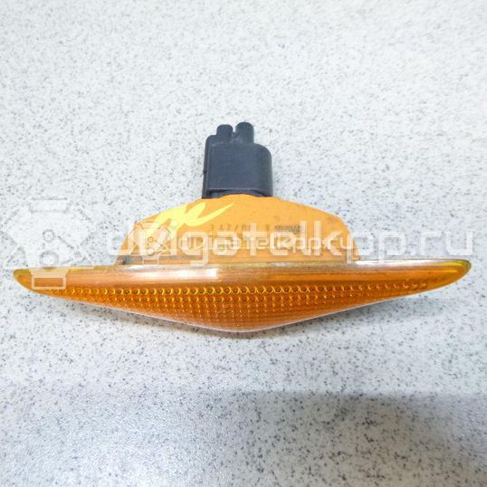 Фото Повторитель на крыло желтый  4517451 для Ford Focus / Mondeo
