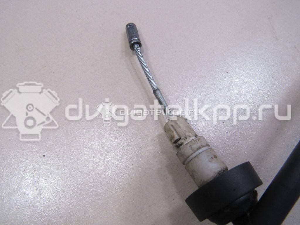 Фото Трос стояночного тормоза центральный  6C112853BD для Ford Transit {forloop.counter}}