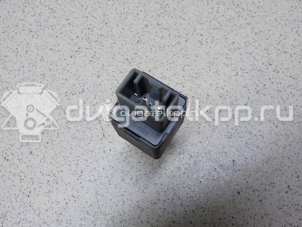Фото Датчик включения стопсигнала  938103S700 для hyundai Creta {forloop.counter}}