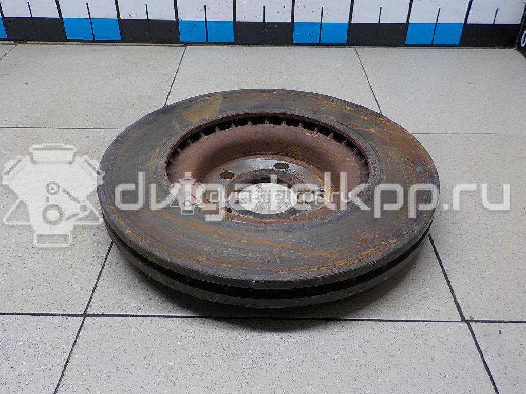 Фото Диск тормозной передний вентилируемый  LR059122 для Land Rover Range Rover / Discovery {forloop.counter}}