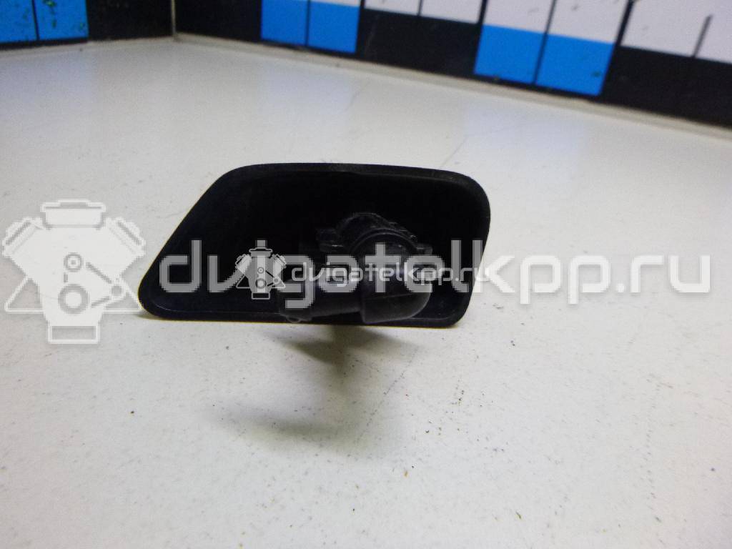 Фото Форсунка омывателя фары  LR003850 для Land Rover Freelander {forloop.counter}}