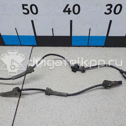 Фото Датчик ABS задний  LR001057 для Land Rover Freelander