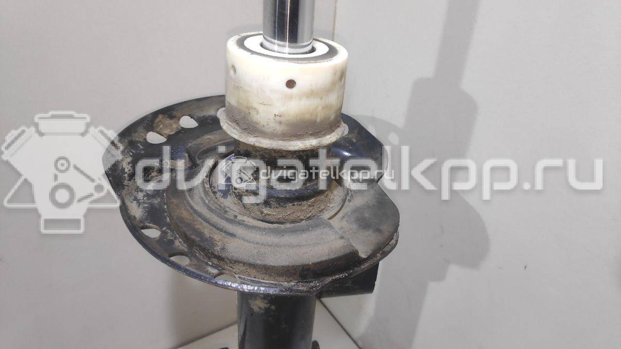 Фото Амортизатор передний правый  LR024442 для Land Rover Range Rover {forloop.counter}}