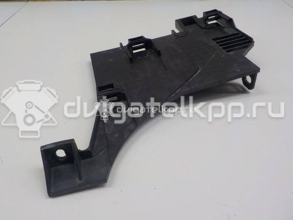 Фото Кронштейн фар левый  LR044484 для Land Rover Range Rover {forloop.counter}}