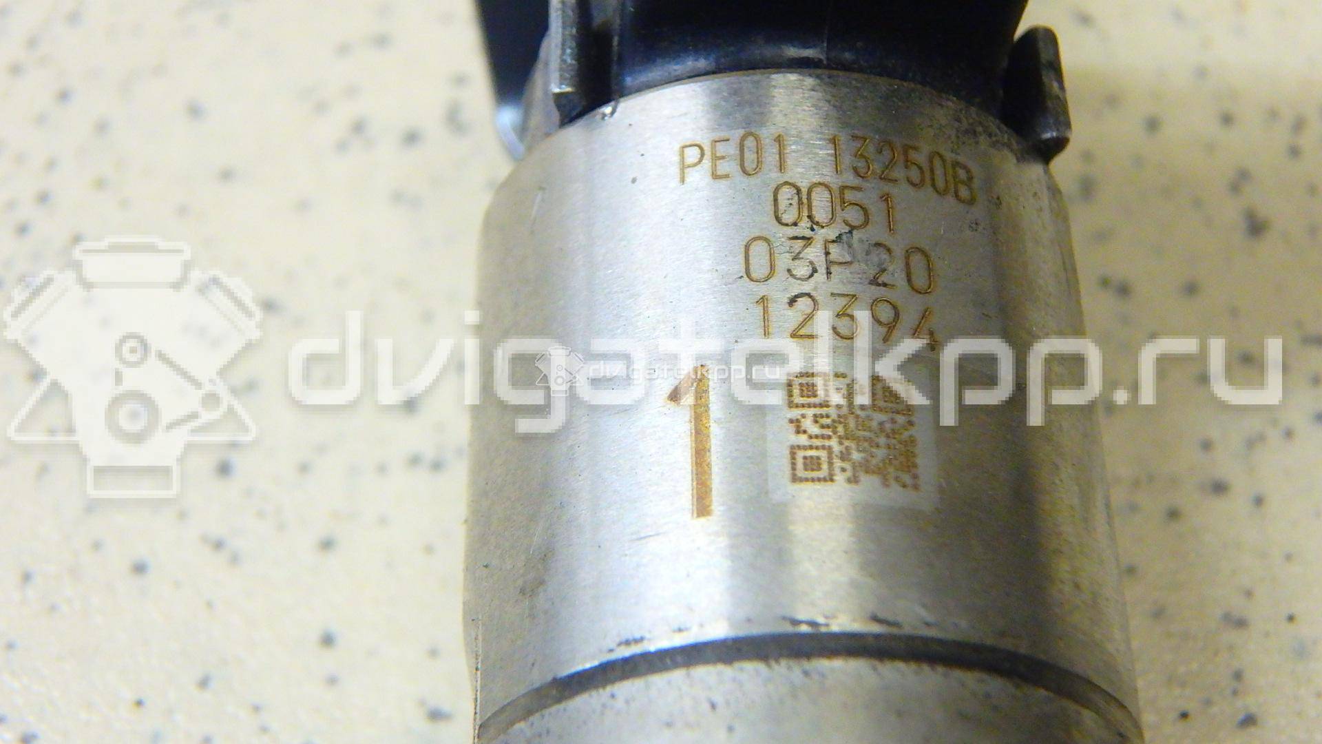 Фото Форсунка инжекторная электрическая  PE0113250B для mazda CX 3 {forloop.counter}}