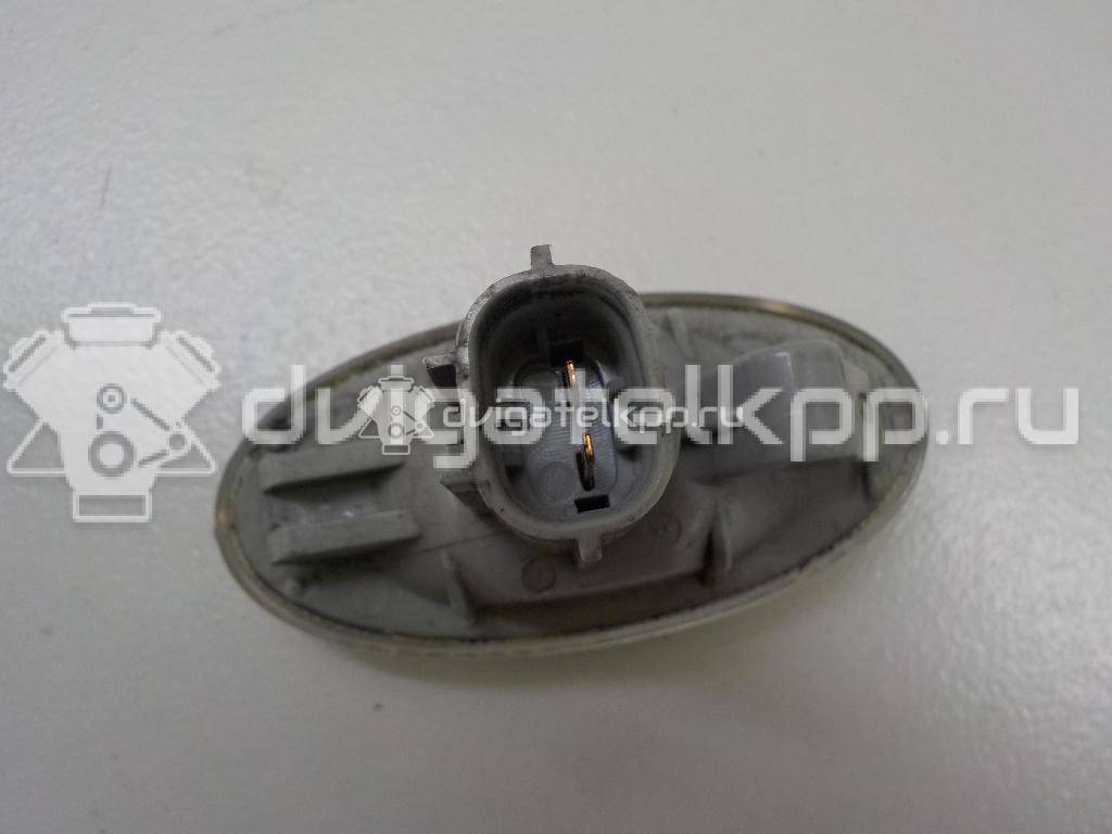 Фото Повторитель на крыло белый  GJ6A51120E для Mazda Mpv / Bt-50 Cd, Un / Bt-50 / 6 / 3 {forloop.counter}}