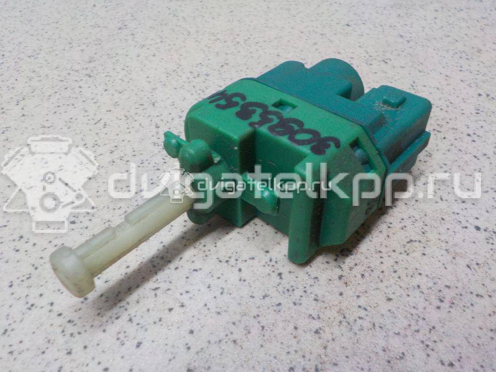 Фото Датчик включения стопсигнала  7029406 для mazda Mazda 2 (DY) {forloop.counter}}