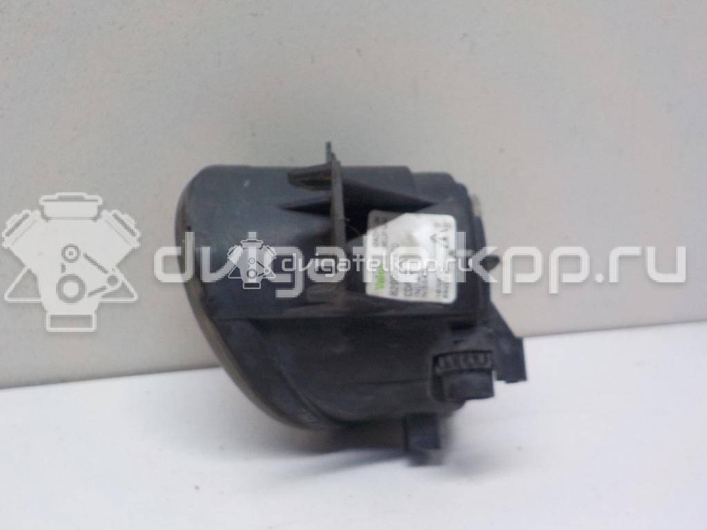 Фото Фара противотуманная правая  8200002470 для Nissan X-Trail / Primera / Almera / Micra / Qashqai {forloop.counter}}