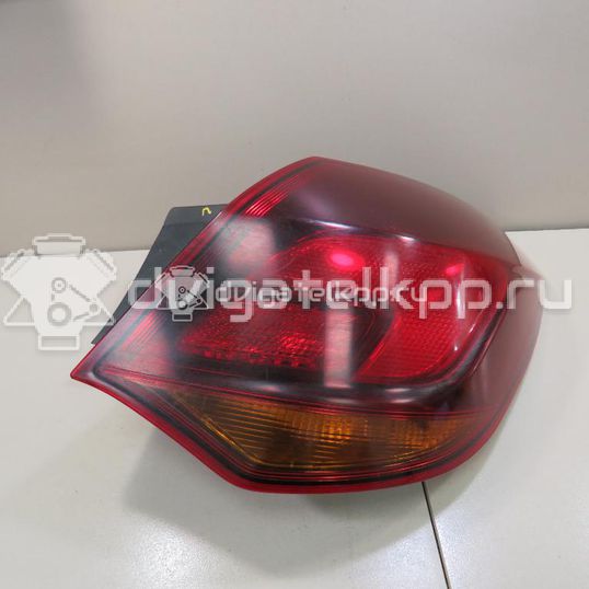Фото Фонарь задний наружный правый  13319948 для Opel Astra