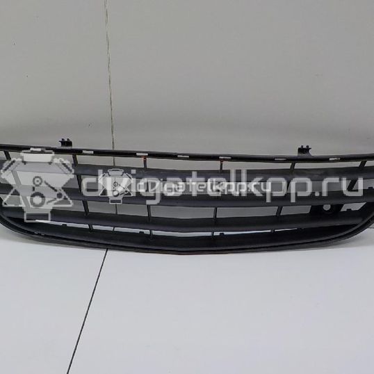 Фото Решетка в бампер центральная  13231589 для Opel Corsa