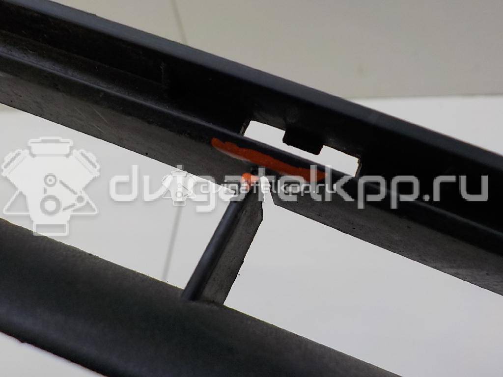Фото Решетка в бампер центральная  13231589 для Opel Corsa {forloop.counter}}
