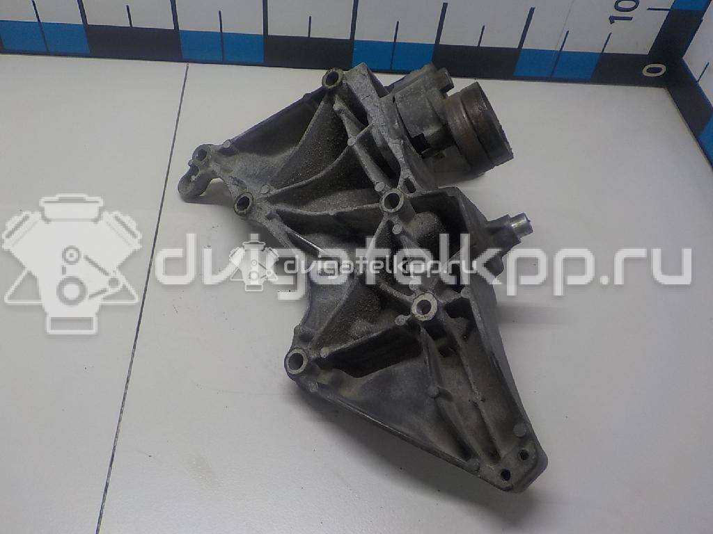 Фото Кронштейн генератора  117101534R для Mahindra / Renault {forloop.counter}}