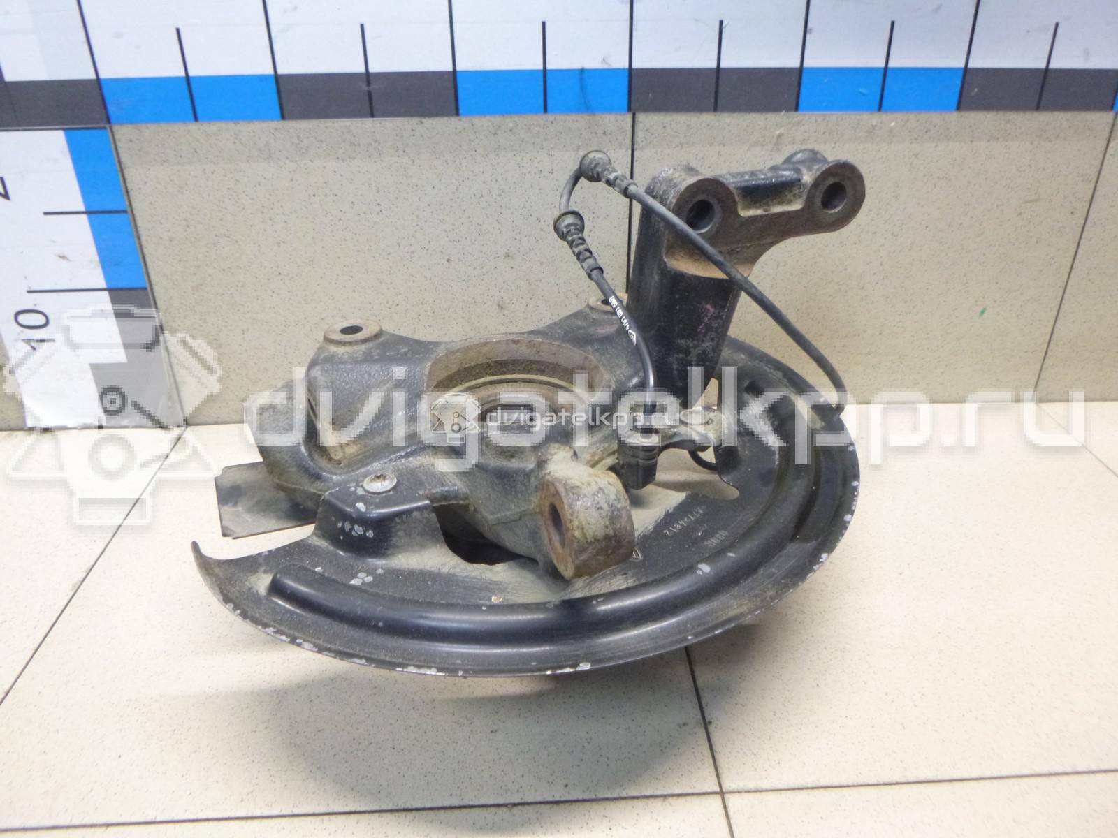 Фото Кулак поворотный передний правый  400140080R для Renault Grand / Scénic / Fluence L30 / Megane {forloop.counter}}
