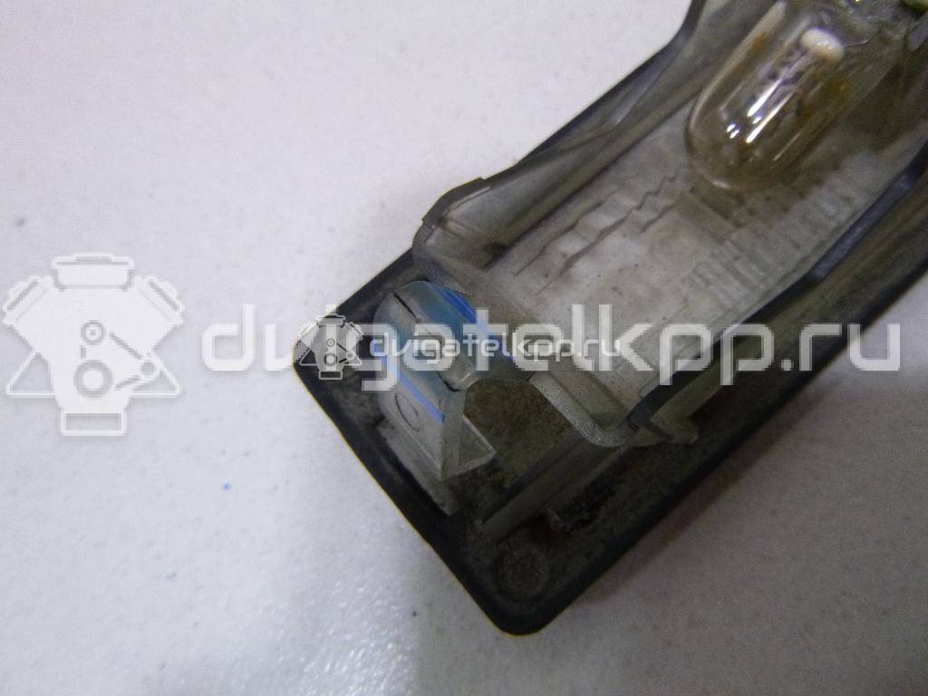 Фото Фонарь подсветки номера  8200013577 для Renault Modus Grand F Jp0 / Megane / Clio / Laguna / Scénic {forloop.counter}}