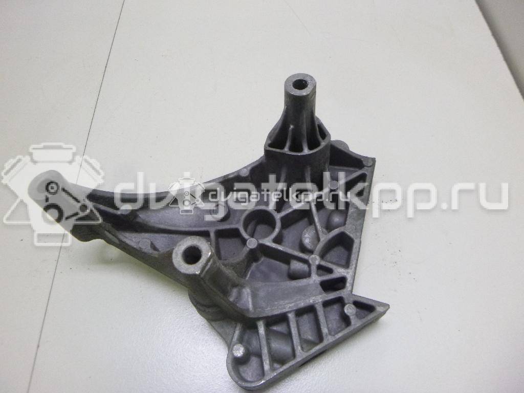 Фото Кронштейн опоры двигателя  06F199207Q для seat Altea {forloop.counter}}