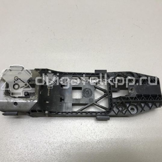 Фото Кронштейн ручки  5N0837885H для skoda Superb
