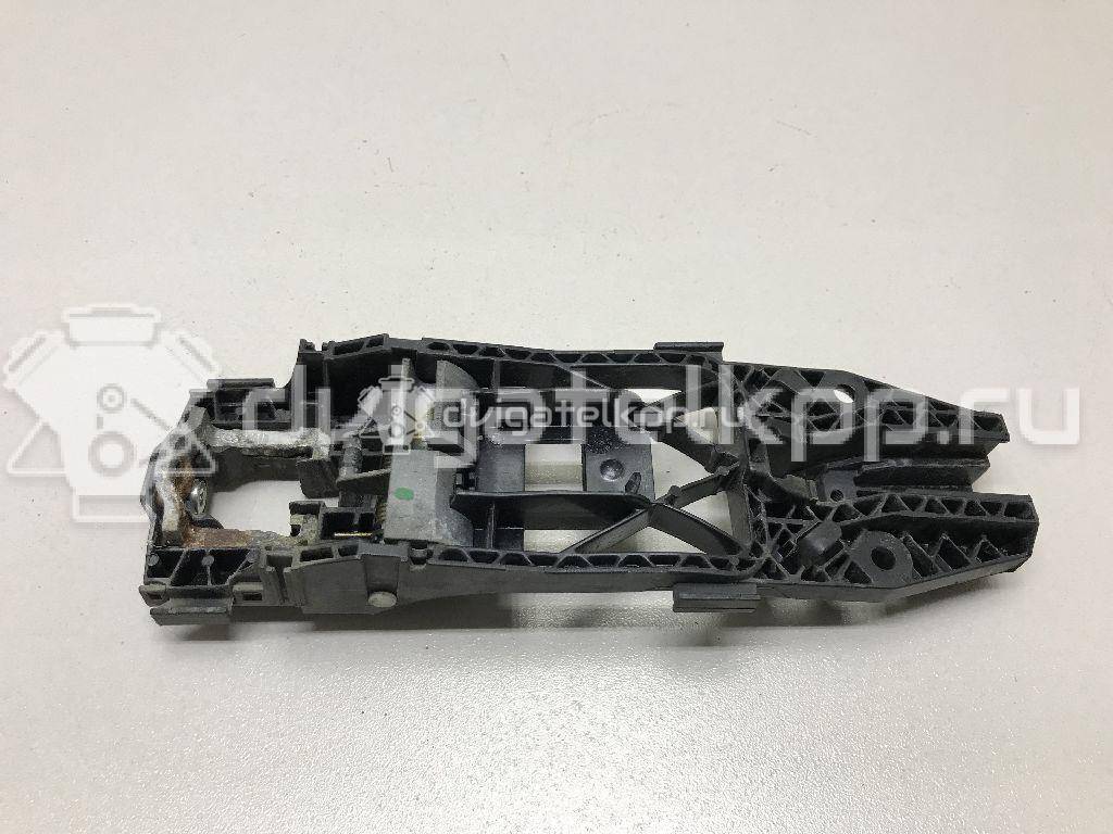 Фото Кронштейн ручки  5N0837885H для skoda Superb {forloop.counter}}