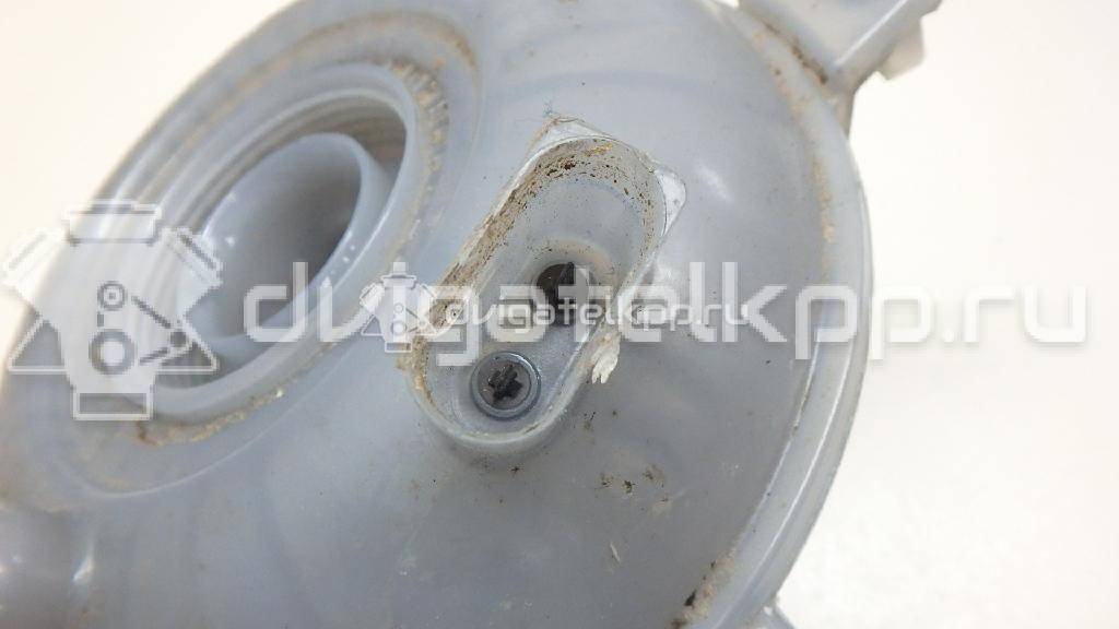 Фото Бачок расширительный  5Q0121407G для Skoda Fabia / Octavia / Superb / Yeti 5L {forloop.counter}}